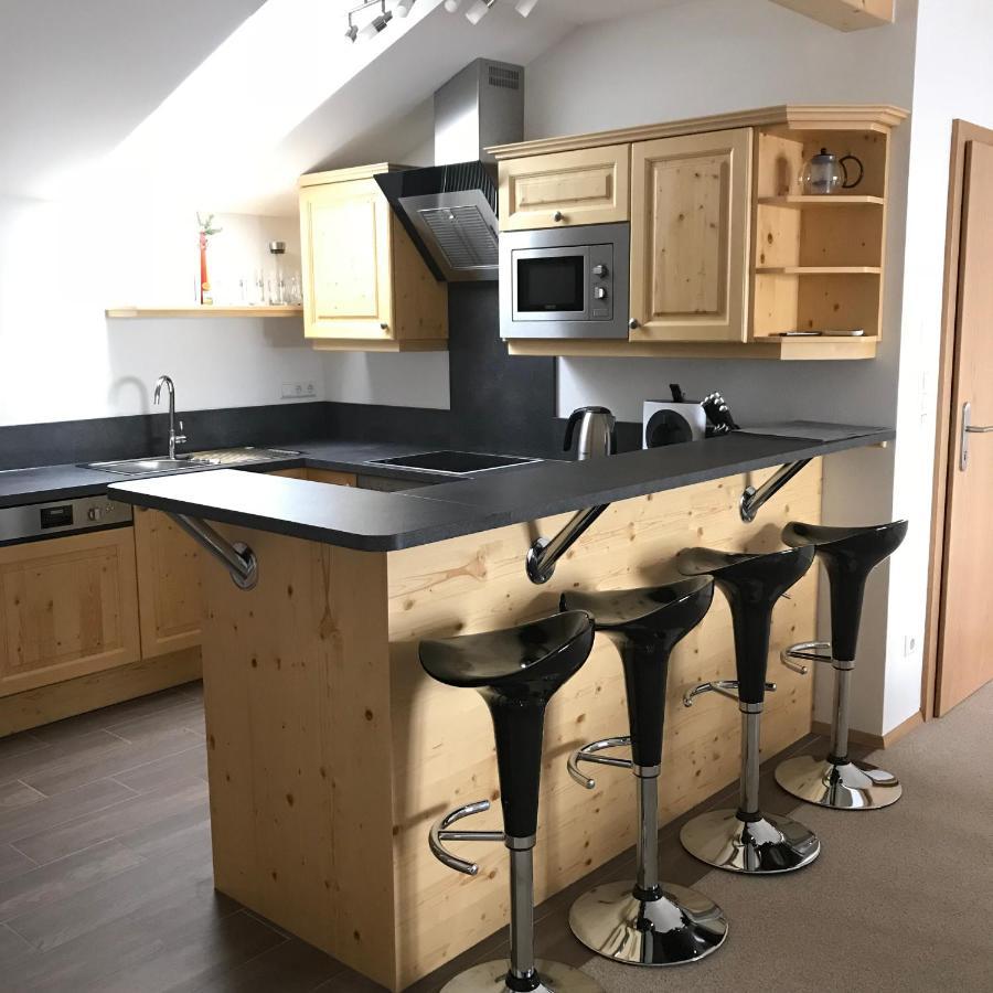 Hirschberg Apartment